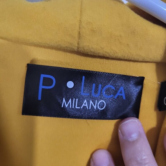 P. LUCA MILANO Women's One Size Sleeveless Velvet Shawl Vest Mustard Yellow - Picture 4 of 10